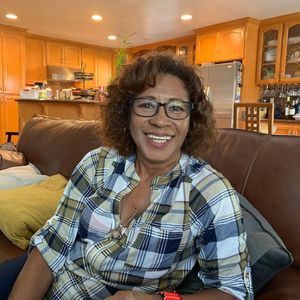 Meet your Posher, Fresia